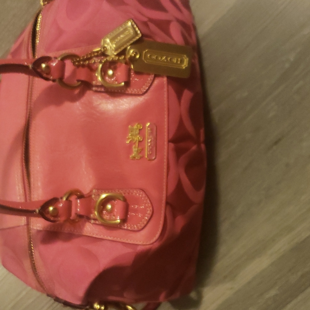 Coach Handbag - Picture 8 of 9